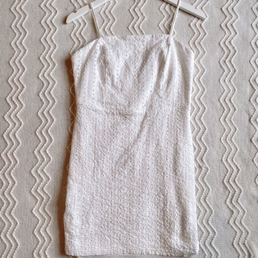 White dress 🤍